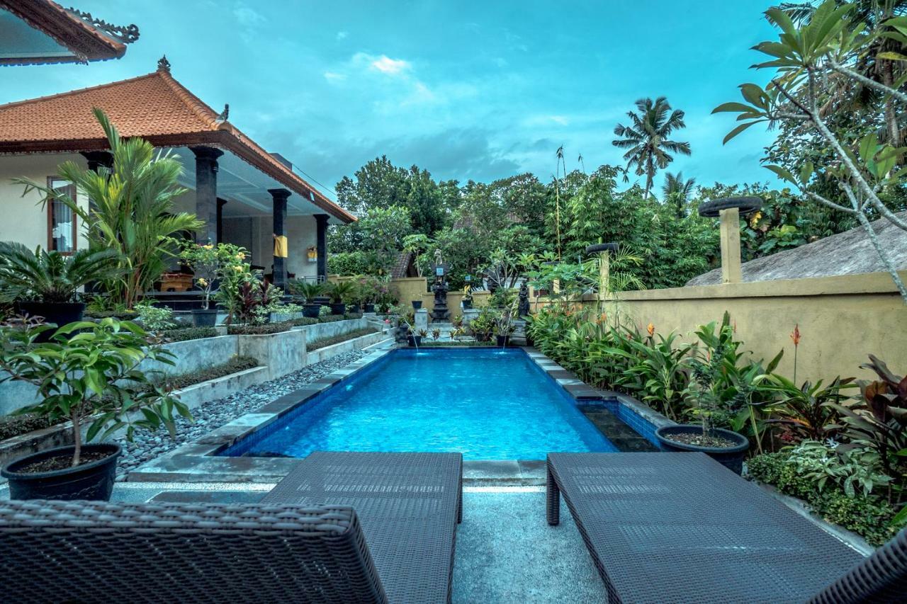 Pondok Putri Sari Hotel Ubud  Ngoại thất bức ảnh