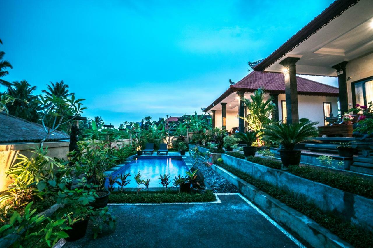 Pondok Putri Sari Hotel Ubud  Ngoại thất bức ảnh